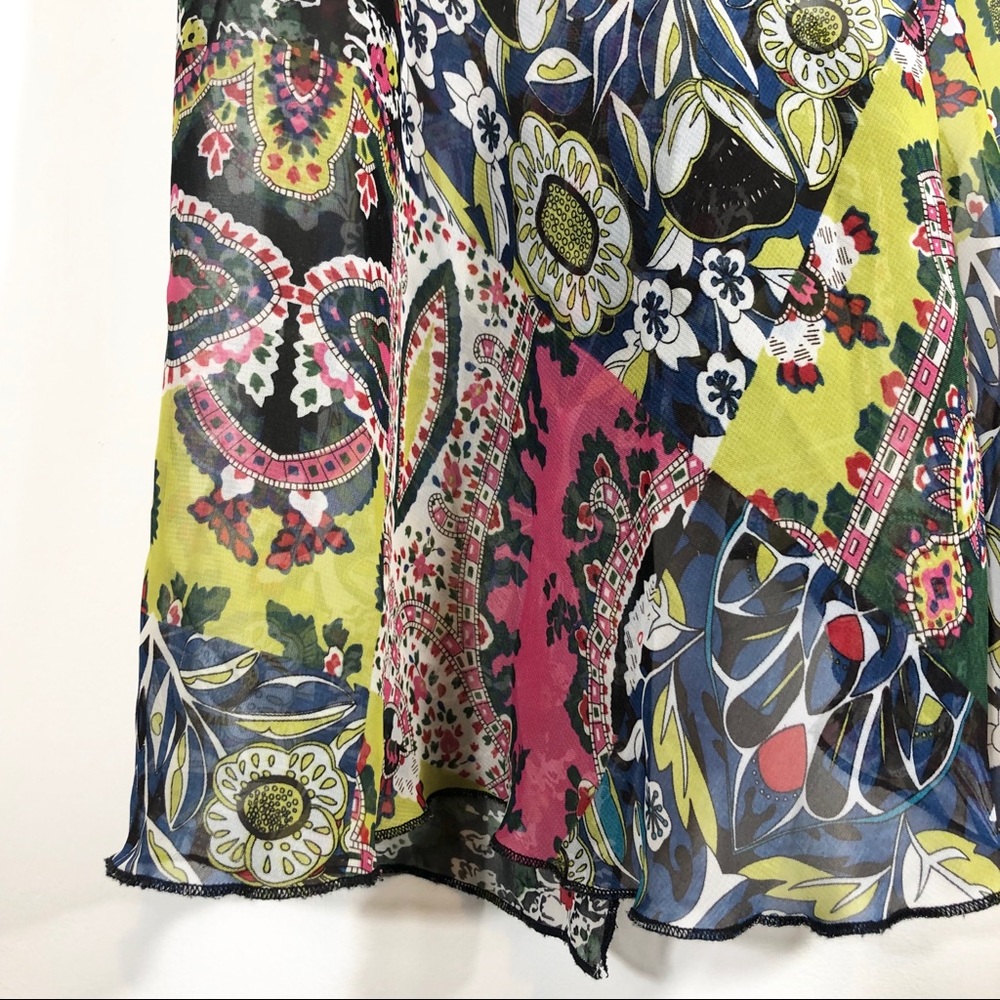 CAbi sheer paisley ruffle tie front kimono top. M - Picture 7 of 8